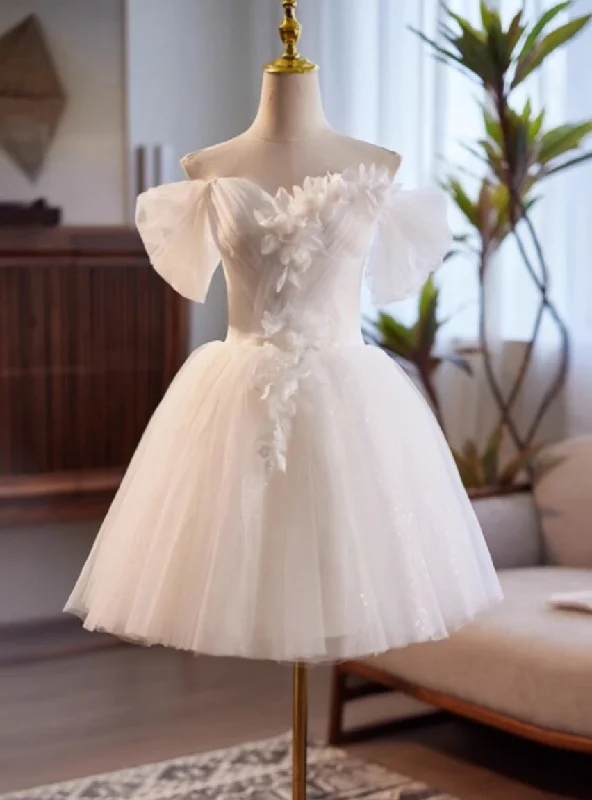 White Tulle Off the Shoulder Pleats Flower Wedding Dress Crystal Wedding Dress