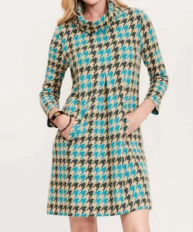 Kim Jacquard Dress In Houndstooth In Turquoise Women's unclassified dresses